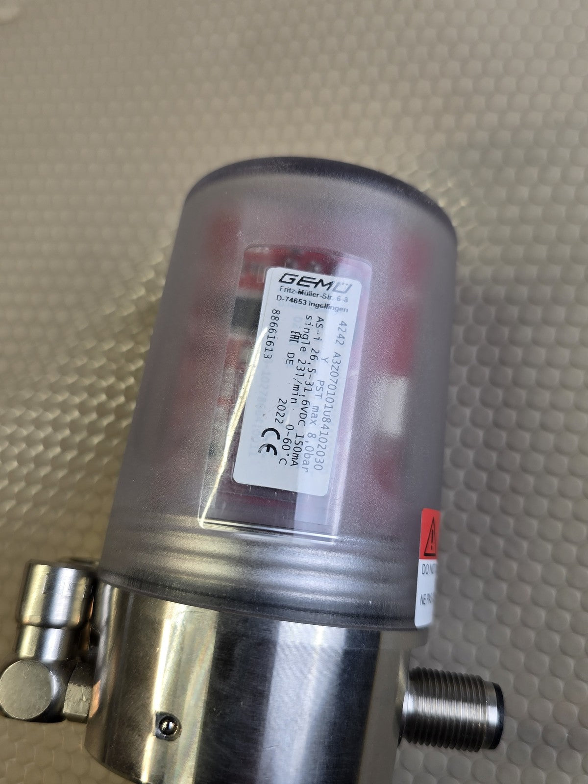 GEMÜ 625 Pneumatic Diaphragm Valve DN20 w/ GEMÜ 4242 Combi Switchbox Positioner