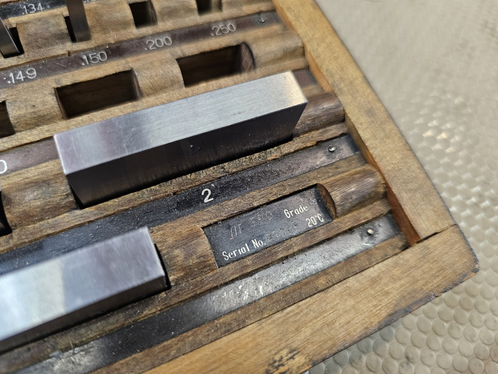 JIT Gage Block Set 81 (79) Pieces, .050 To 4" JAPAN Grade 3 w/wood case