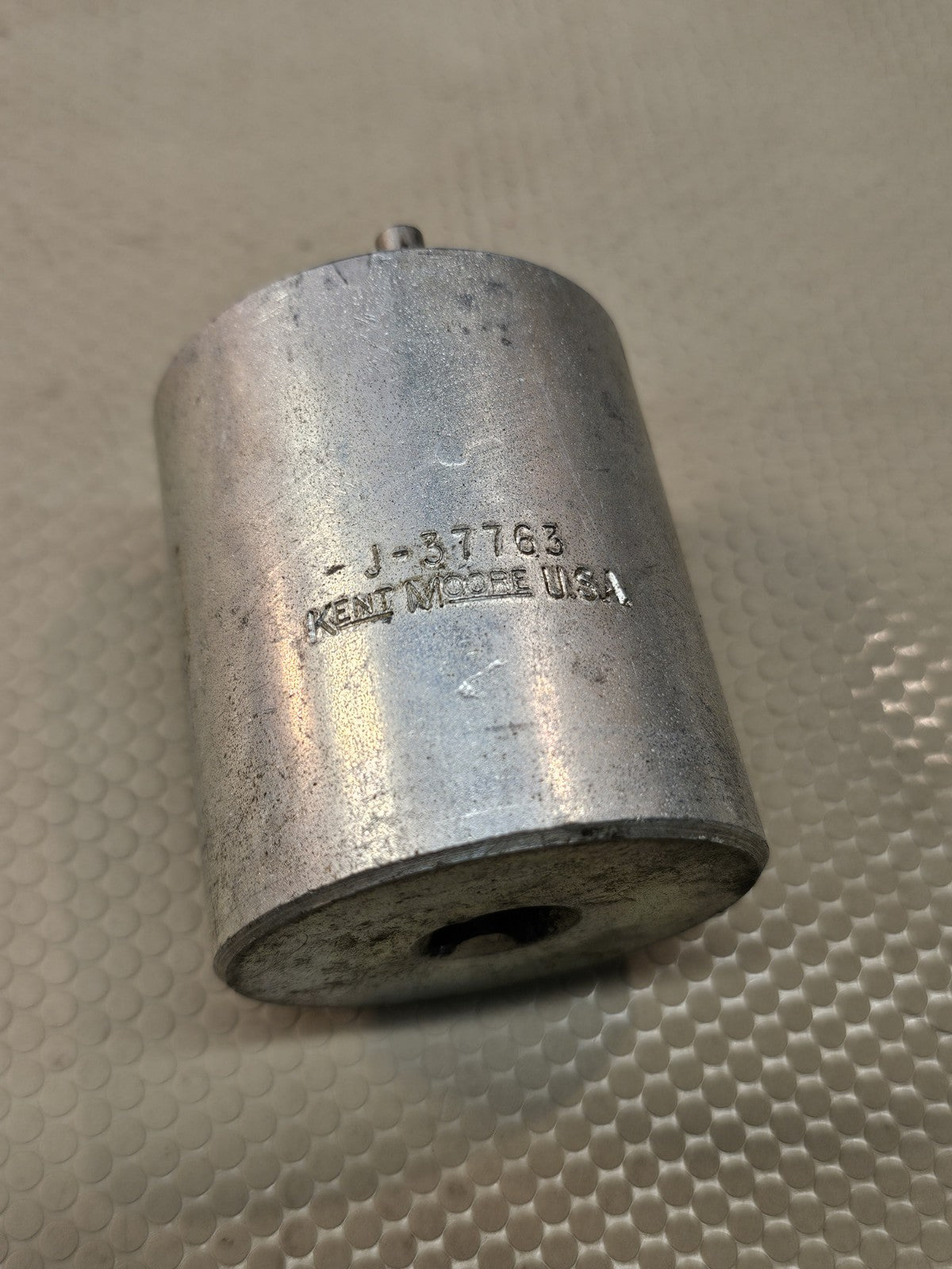 Kent Moore J-37763 Wheel Bearing Nut Remover Tracker Sidekick Grand Vitara
