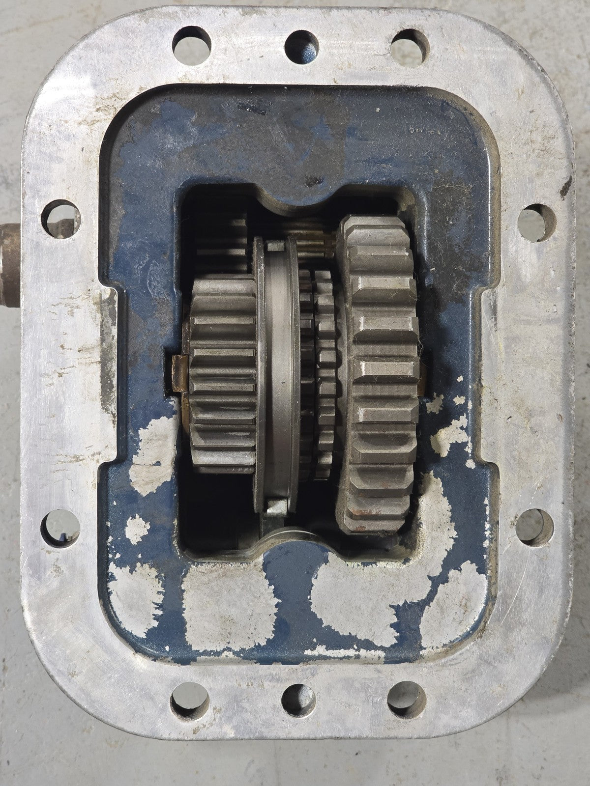 Muncie TG8S-U6306-A1BX PTO 10-Bolt Power Take-Off Gearbox Truck