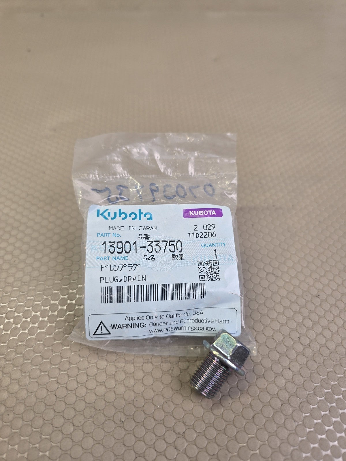 Kubota 13901-33750 Drain Plug Genuine OEM Part