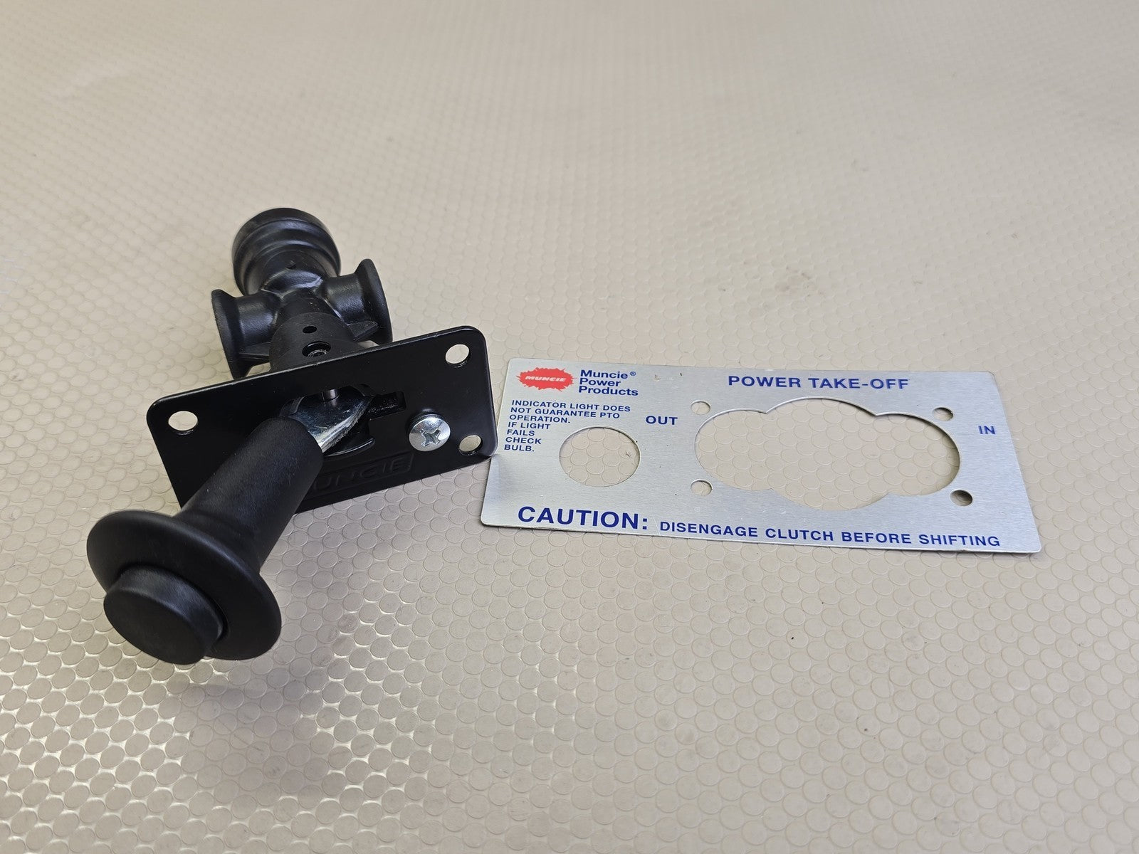 Muncie Air Shift 35M18653 OEM Dump Truck Lever WITH PLATE - GENUINE & NEW