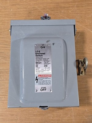 I-T-E NR421 General Duty Enclosed Switch 30A 240V 3 Phase Type 3R