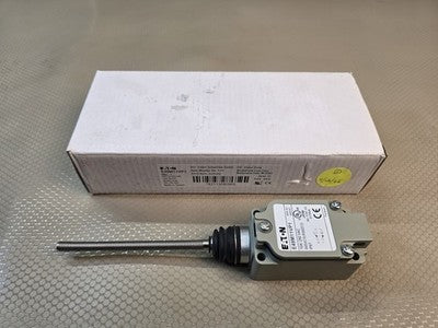 Eaton E49M11VP1 Limit Switch Wobble Head 10A 250 VAC IP67 New