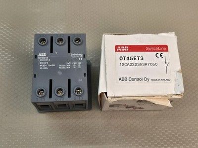ABB 1SCA022353R7050 Switch-Disconnector OT45ET3 3-Pole 50A