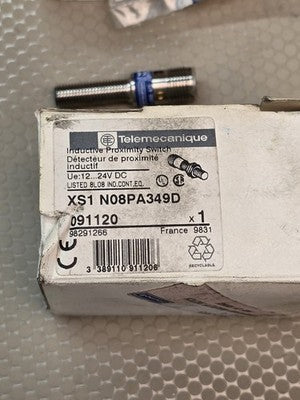 Telemecanique XS1 N08PA349D Inductive Proximity Switch 12-24V DC