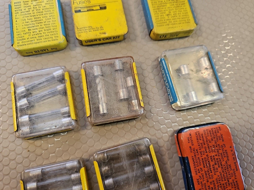 (9+) Vintage Buss Fuses SFE Metal Box Glass + Fuse puller some NOS! GM Chevy 