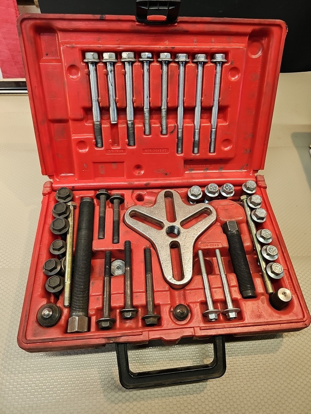 Mac Tools USA Made STP500M Deluxe Bolt Grip Set Puller Balancer Flywheel Rotor
