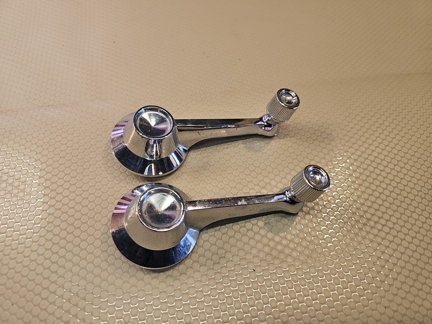 1964 1965 1966 Ford Thunderbird Htp Convertible OEM QUARTER WINDOW CRANK HANDLE