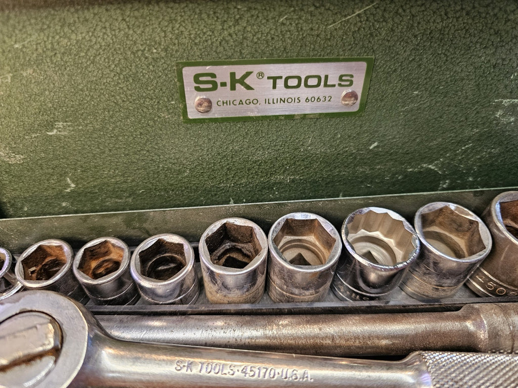 S-K SK Tools U.S.A. (12) Pc. 3/8" Drive Socket / Ratchet Set