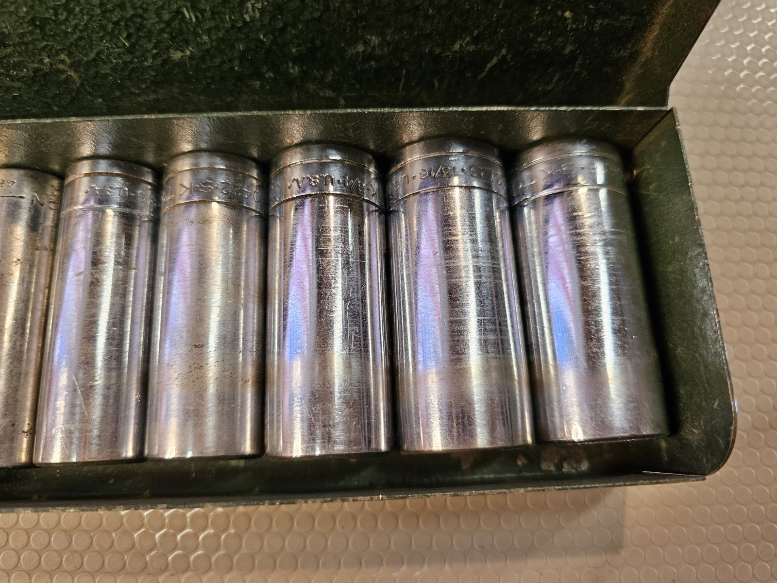 S-K SK Tools U.S.A. (15) Pc. 3/8" Drive Socket / Ratchet Set SAE Semi Deep/ Deep