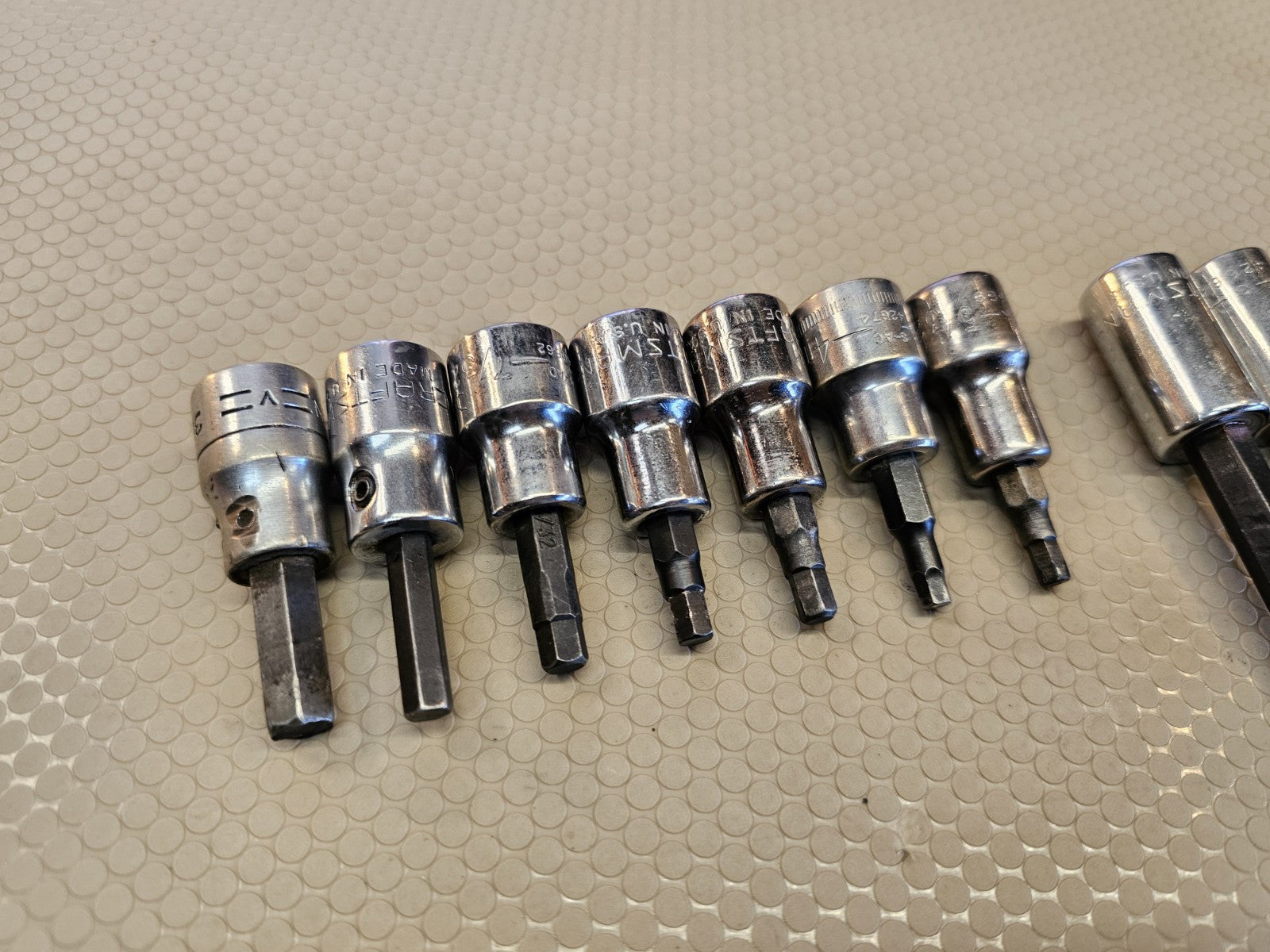Craftsman USA 11 pc ~ SAE & Metric Hex & Torx Socket Set 1 Phillips
