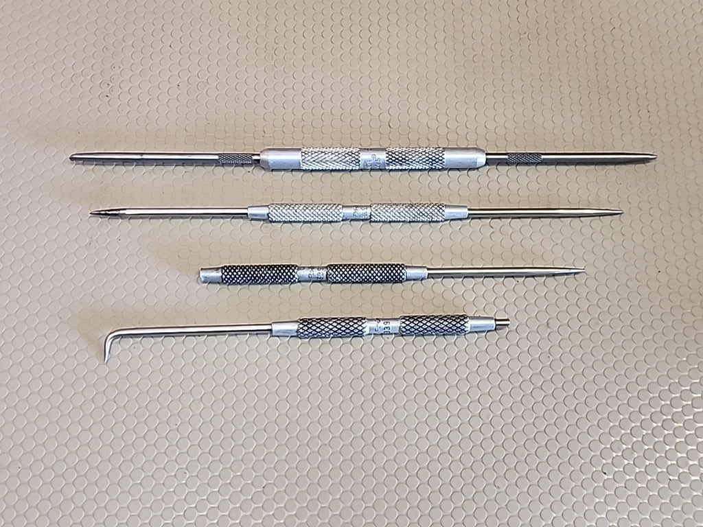 Mac and Blue Point Tools 4 Piece Mini Pick Set by Vintage 