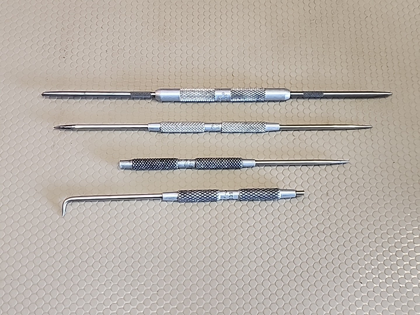 Mac and Blue Point Tools 4 Piece Mini Pick Set by Vintage 