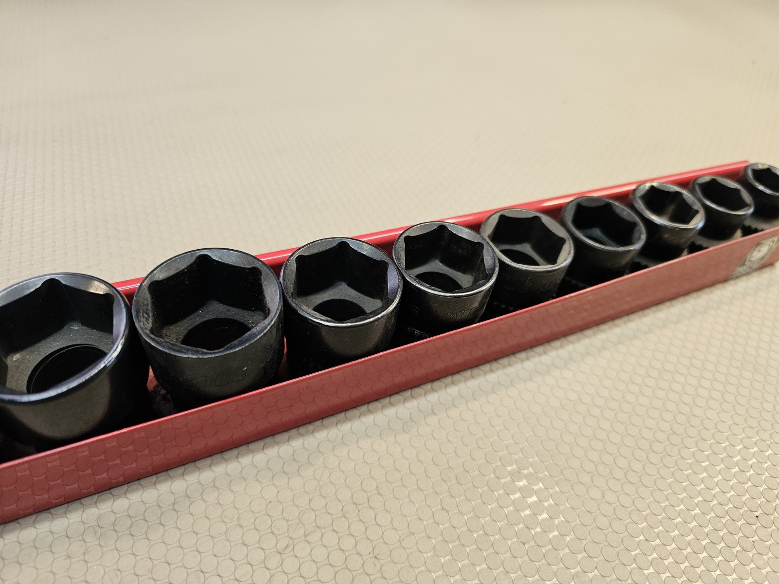 Matco Blp Series M6 Six Point Pass Through Socket Set 10 pc SAE 1/2 Size 1-1/4