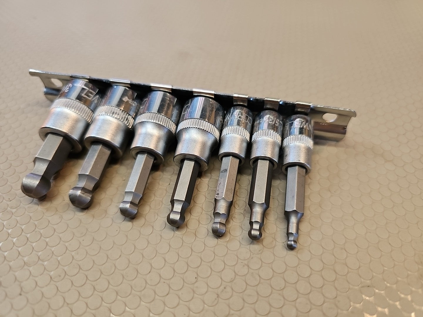 CORNWELL 7-PC 3/8” DRIVE SAE BALL END HEX KEY SOCKET SET (CBS-B702SXL)