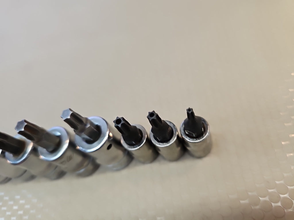 Snap On Tools 9 pc Combination Drive TORX Removal Socket Set 209EFTXBY