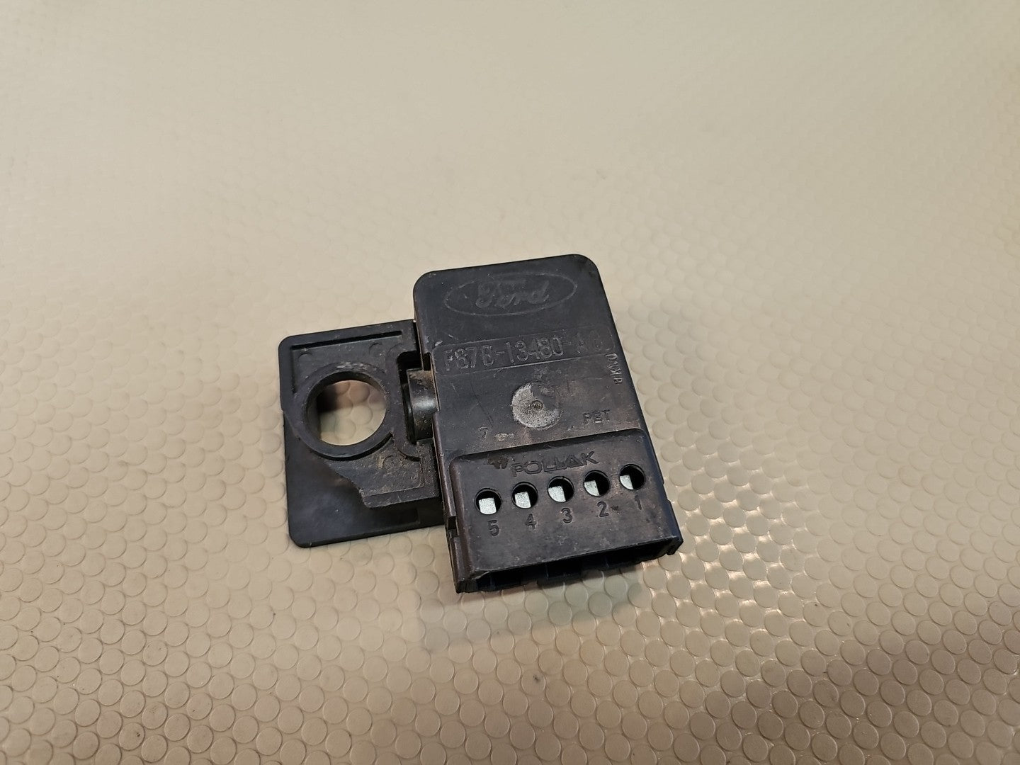 Ford 1999-2009 Genuine OEM Ford Super Duty Brake Light Switch