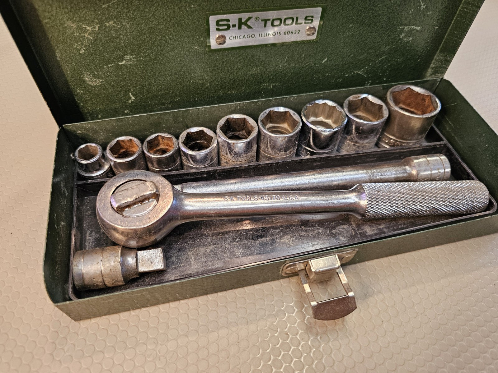 S-K SK Tools U.S.A. (12) Pc. 3/8" Drive Socket / Ratchet Set