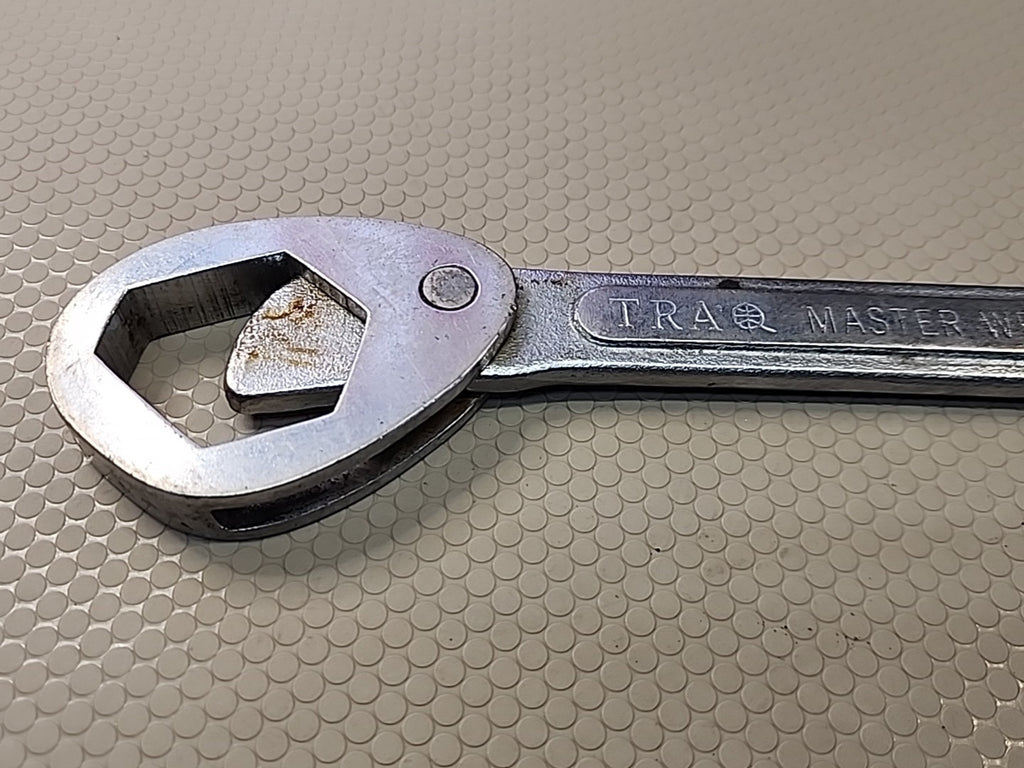 Vtg. TRAQ Master Wrench Heavy Duty 7/8” - 1 1/4”