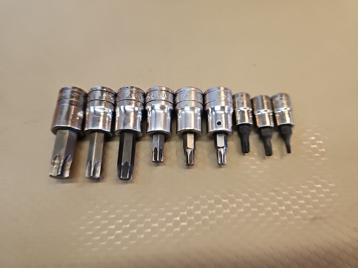 Snap On Tools 9 pc Combination Drive TORX Removal Socket Set 209EFTXBY