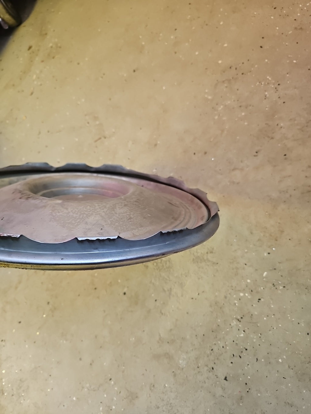 (1) Vintage OEM 1973 73 Chevy Impala Bel Air 15" Deluxe Hubcap Wheel Cover #0M
