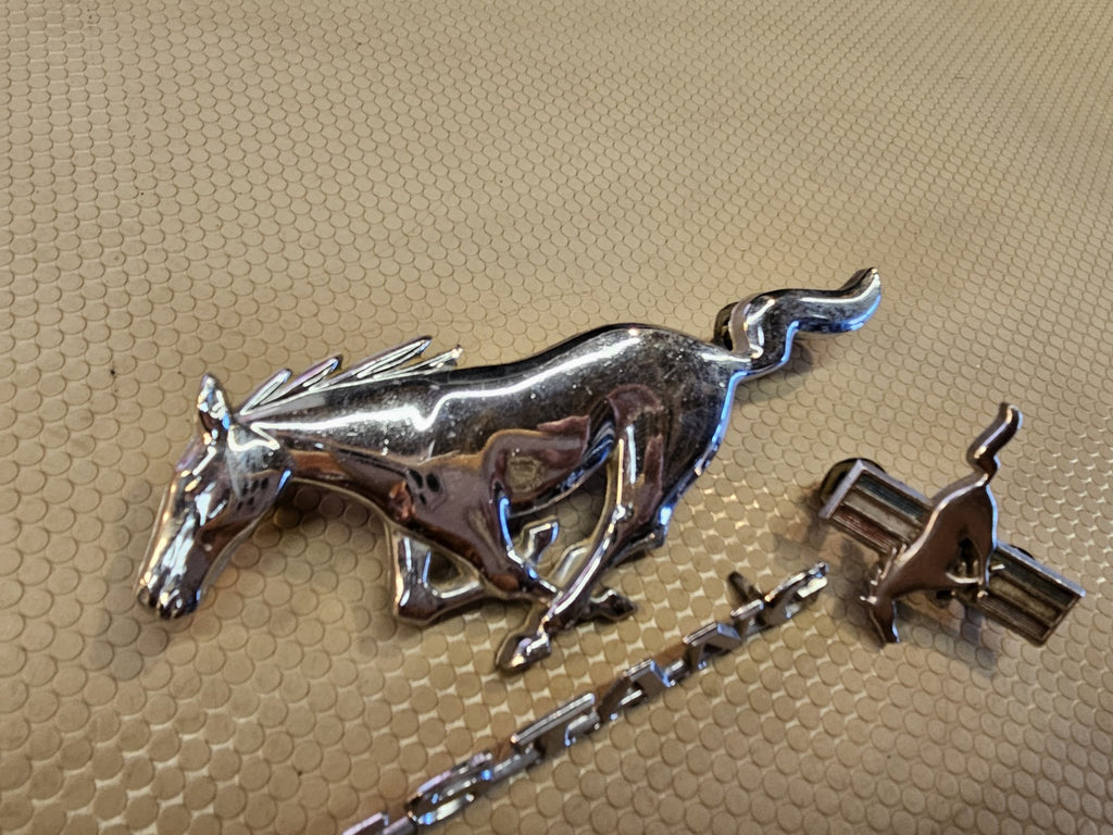 3x OEM! Vintage Original Ford Mustang 60s 70s Emblem Badge FoMoCo Scott Drake