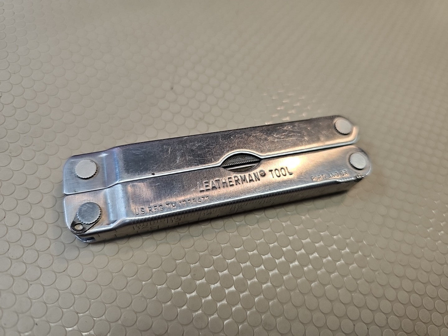 Leatherman PST multi-tool. Authentic original Pocket Survival Tool USA