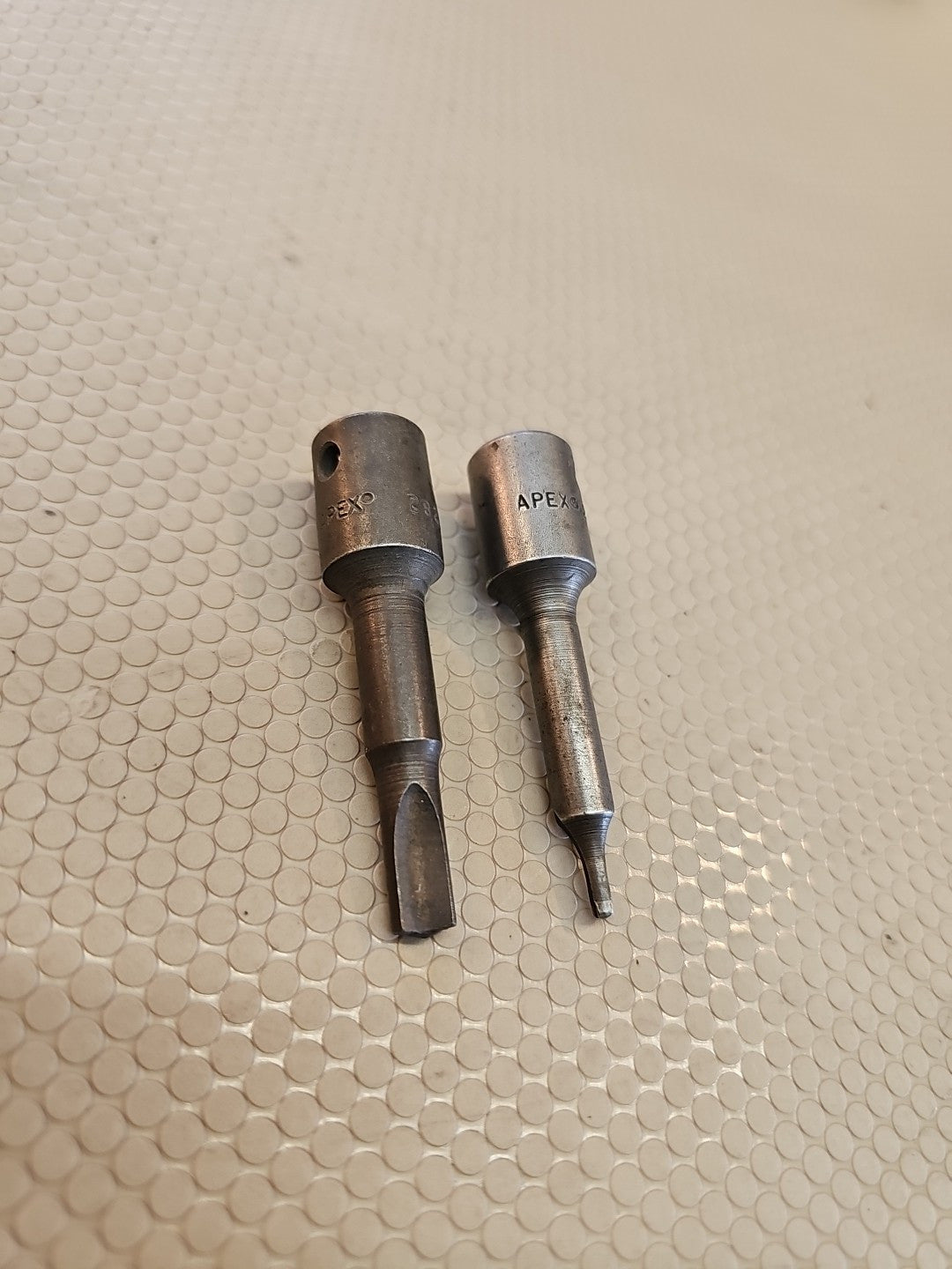 APEX Socket Driver Tools and Bit Socket - Lot of 2 2827 2823