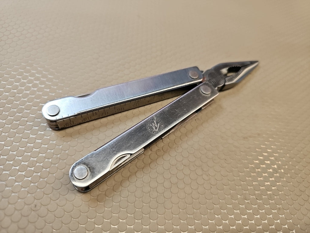 Leatherman PST multi-tool. Authentic original Pocket Survival Tool USA