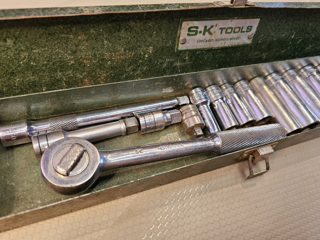 S-K SK Tools U.S.A. (15) Pc. 3/8" Drive Socket / Ratchet Set SAE Semi Deep/ Deep