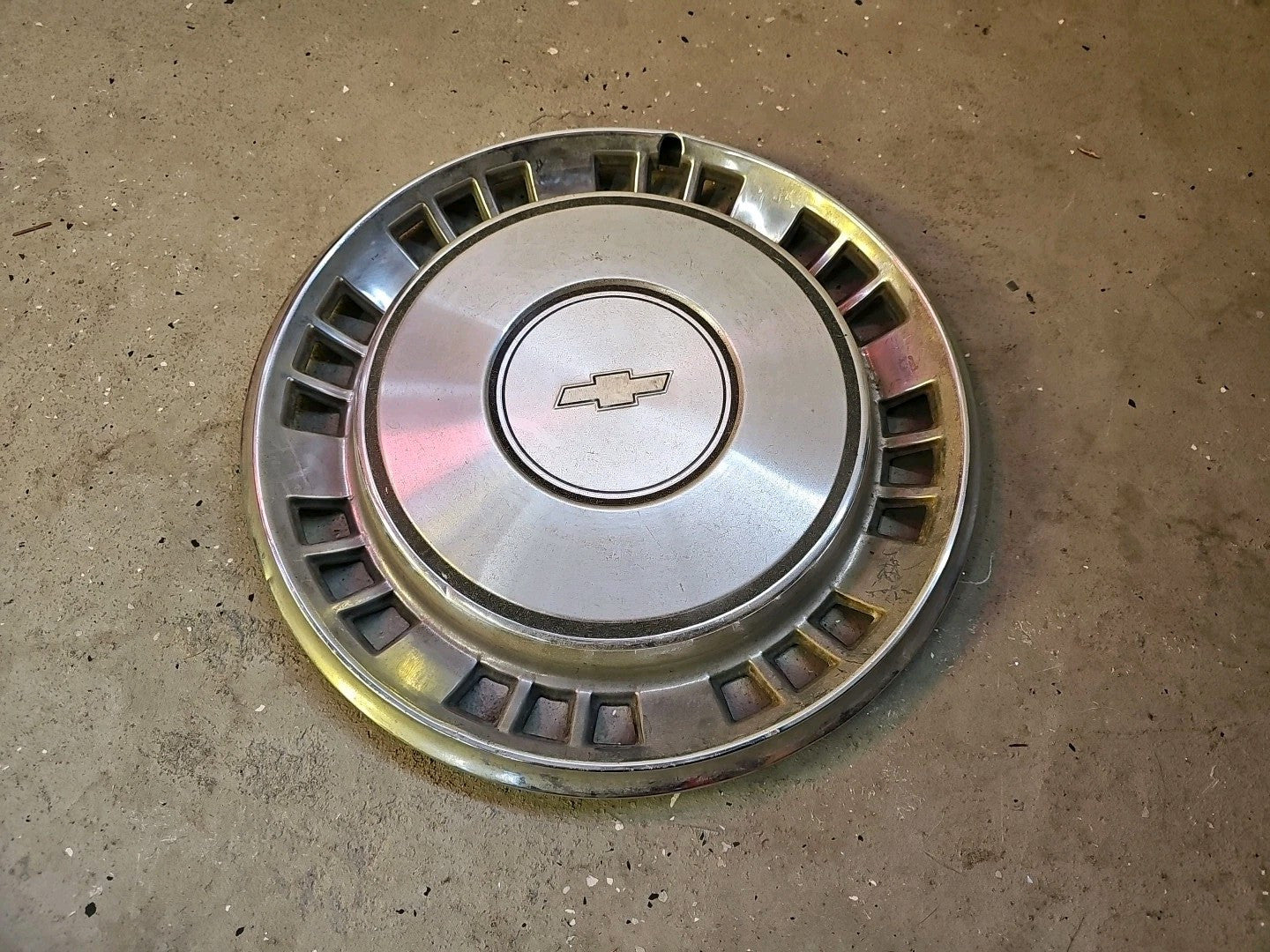 1980-85 Chevy Caprice 15inch Stainless Steel Hub Cap OEM GM *GREAT SHAPE*