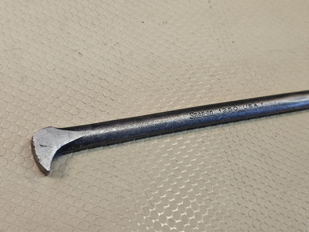 Snap-on Tools 1250 12” Prybar Rolling Head Lady Foot Pry Bar