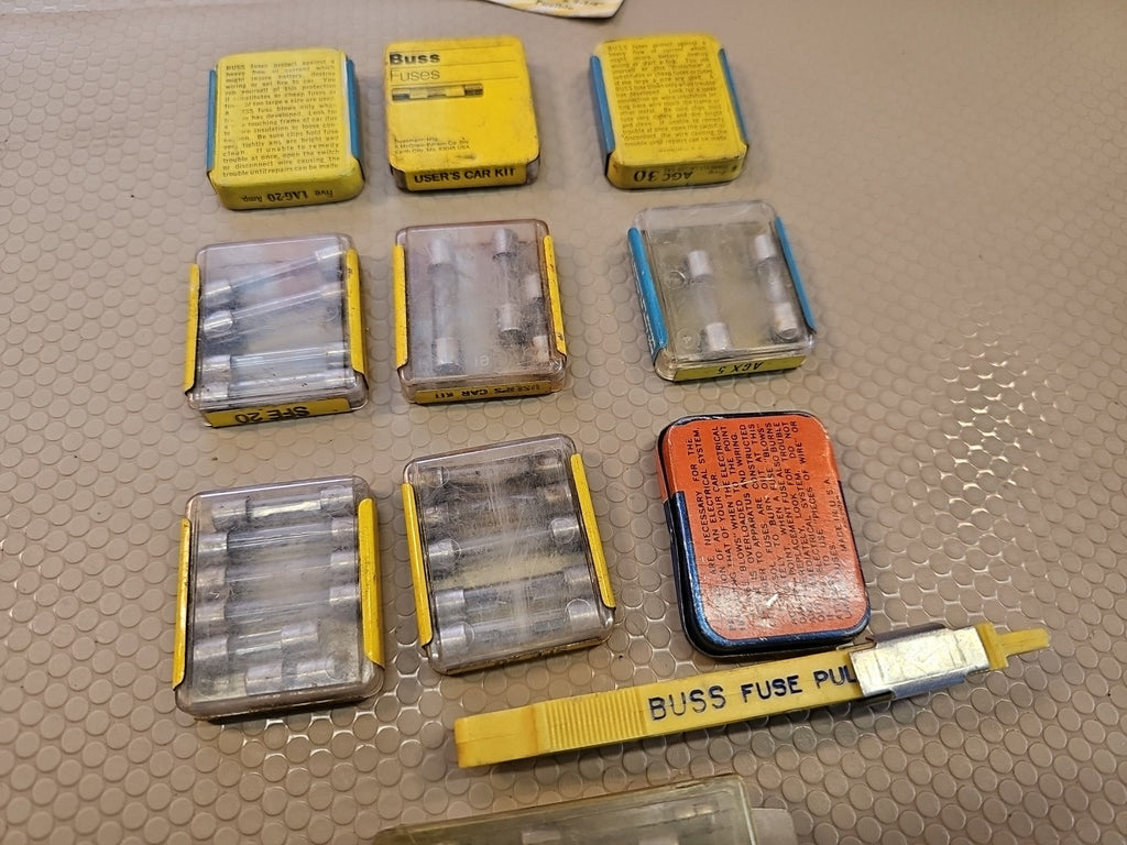 (9+) Vintage Buss Fuses SFE Metal Box Glass + Fuse puller some NOS! GM Chevy 