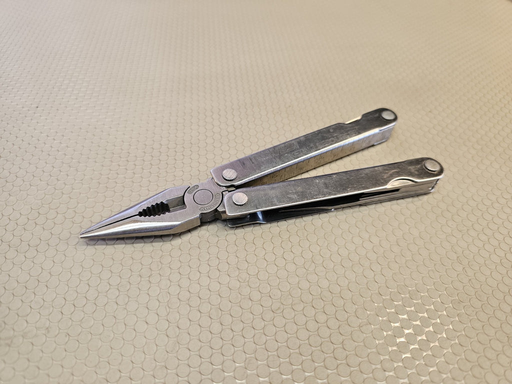 Leatherman PST multi-tool. Authentic original Pocket Survival Tool USA