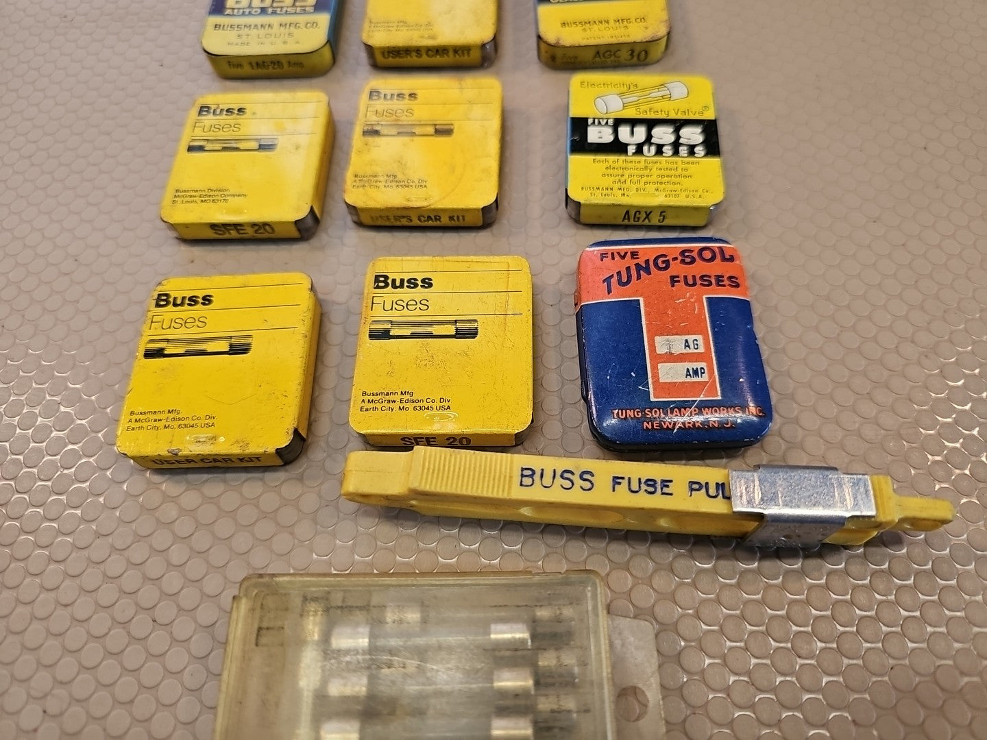 (9+) Vintage Buss Fuses SFE Metal Box Glass + Fuse puller some NOS! GM Chevy 