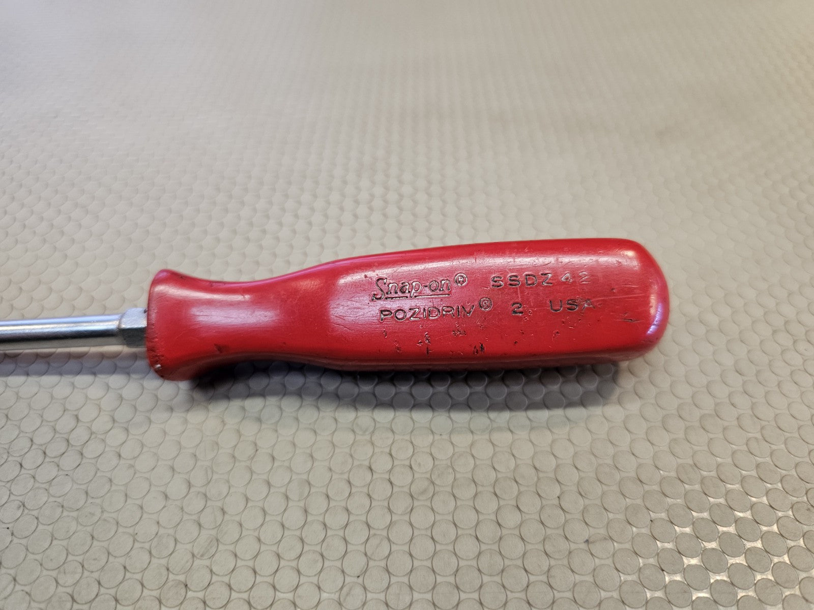 Snap-On POZIDRIV Vintage screwdrivers #2, USA, Red Hard Handle SSD242 SSDZ42