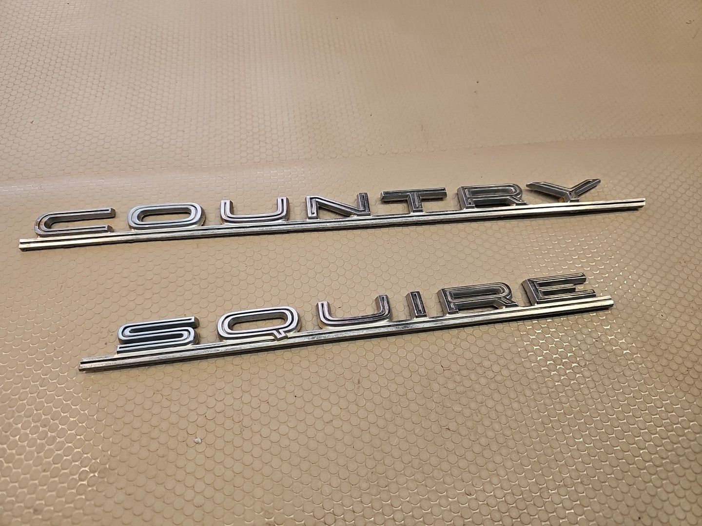 OEM Ford Country Squire RH or LH Front Fender Emblem 1965 FoMoCo # C5AB-16098-D 